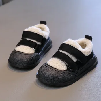 Girls Памучни обувки 2023 Зимни нови детски удебелени плюшени обувки Топла мода Деца Момчета На открито Универсални апартаменти Обувки Мека подметка