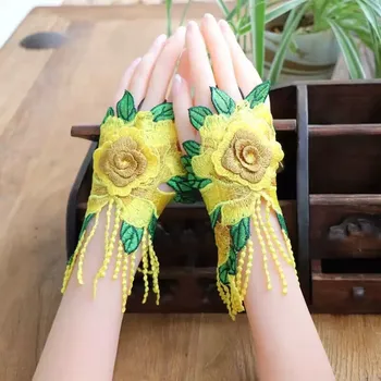 Жените без пръсти 3D цвете бродирани ръкавици дантела половин пръст ръкавици жени луксозни ръкавици без пръсти декоративни