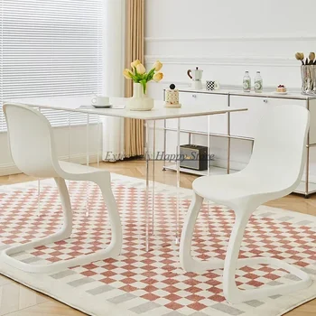 Апартамент Nordic Трапезни столове Пластмасови удобни модерни шезлонги Трапезни столове Грим Хотел Sillas De Comedor Мебели за дома