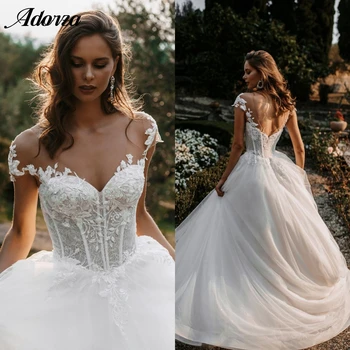 Classice A-Line сватбена рокля V-образно деколте 3D дантела апликация цвете илюзия капачка ръкави принцеса булчинска рокля най-новите Vestido де Novia