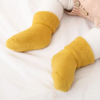 Нов есенен и зимен вълнен кръг удебелени бебешки чорапи неплъзгащи се бебешки подови чорапи Midtube бебешки чорапи 0
