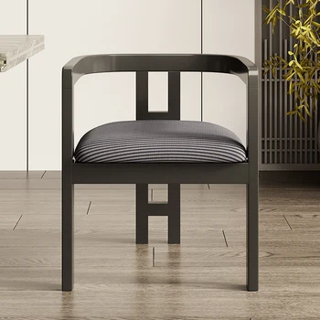 Персонализиран средновековен масивен дървен черен стол за хранене Nordic Household Simple Back Rest Chair Mesh Red Designer Creative Retro