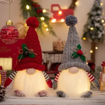 2024 Нова кукла Коледна украса Коледни светлини Gnome плетена шапка Осветена кукла декорации