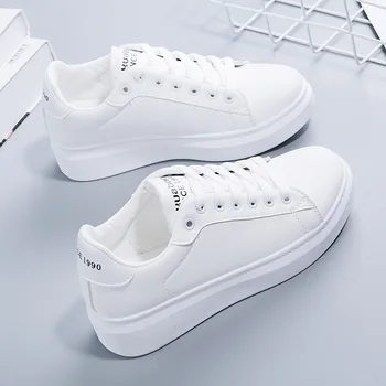 Дамски ежедневни обувки малки бели обувки висококачествена изкуствена кожа плоски маратонки износоустойчиви дантела нагоре тийнейджърки скейтборд обувки