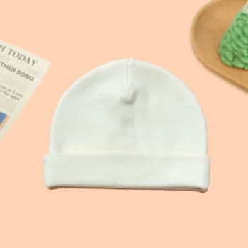 Плътен цвят мека новородено бебешка шапка валцувани ръб чист памук ръкав за защита на фонтанел новородено бебе топла шапка